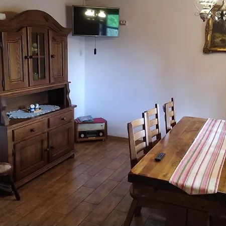 Jurajski Domek Holiday home Zarki