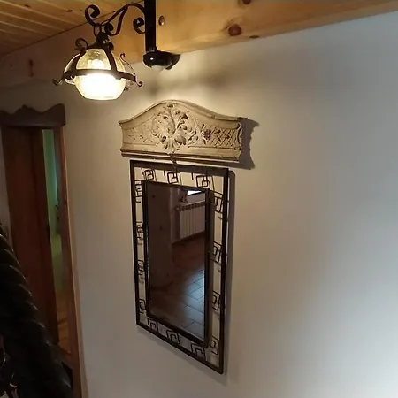 Jurajski Domek Zarki